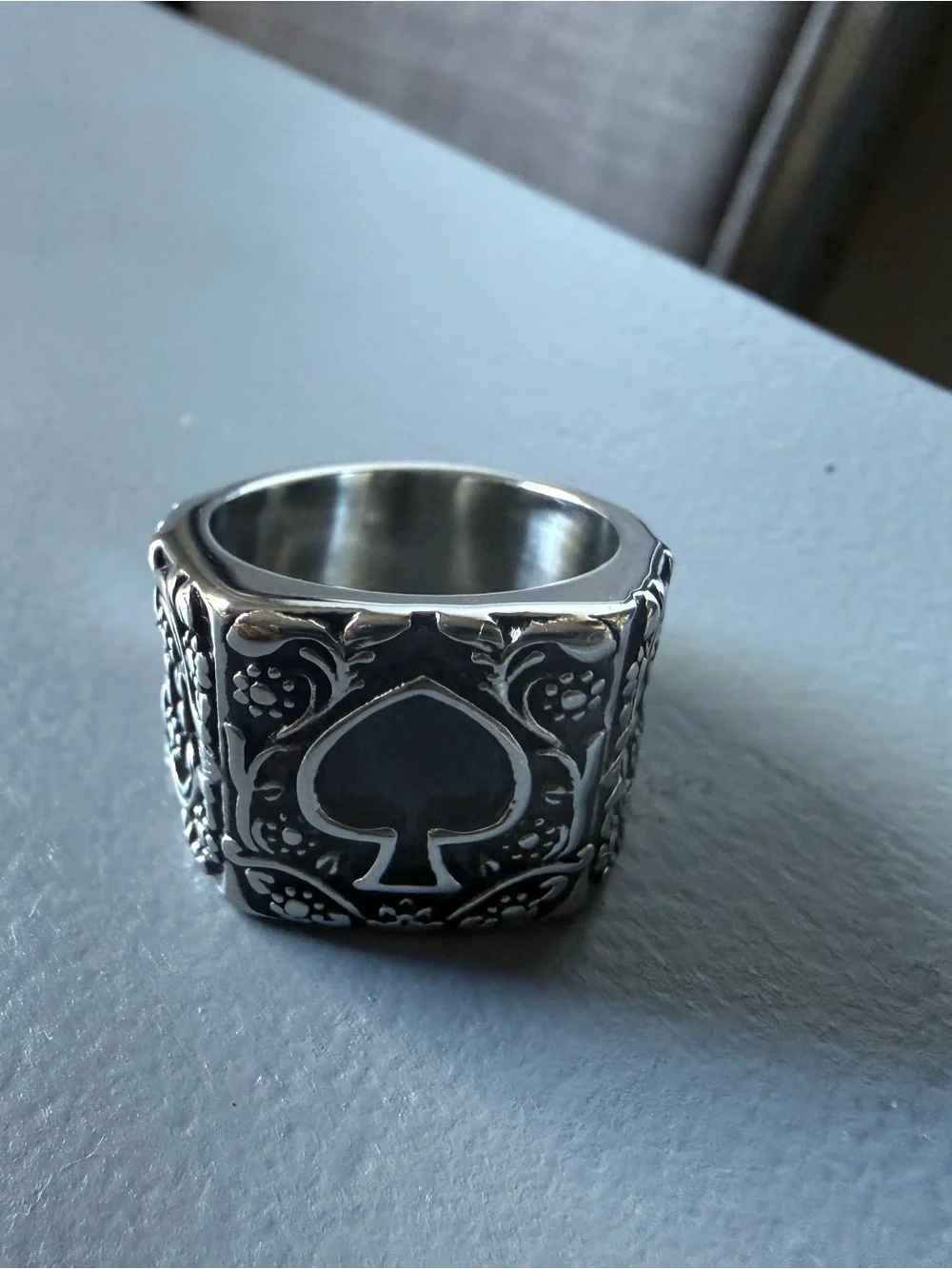 Silver Spade Signet Ring - Bold Engraved Design